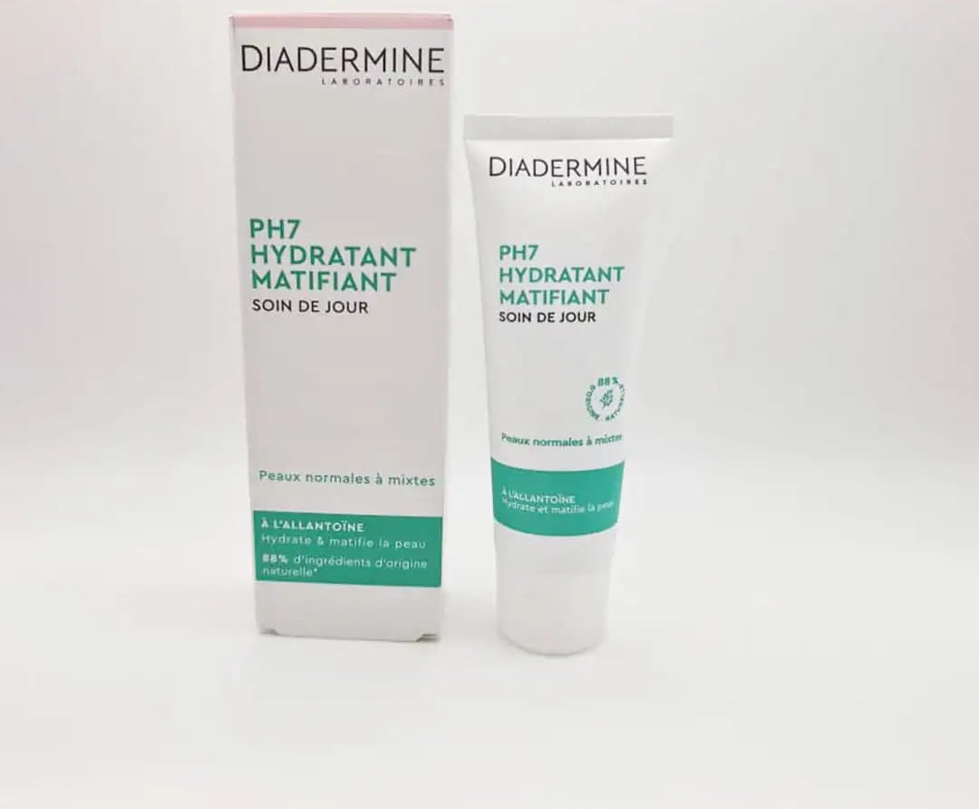 le Soin de Jour Hydratant Matifiant PH7 de Diadermine.